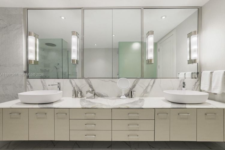 Oceana Bal Harbour #1702 image #9