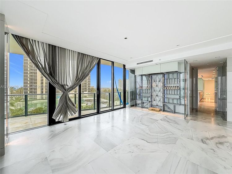 Regalia #5 image #13