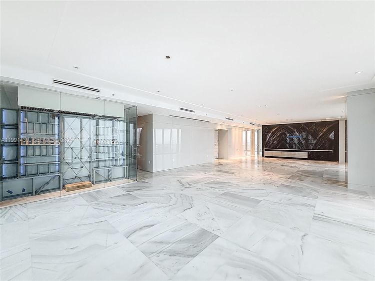 Regalia #5 image #14