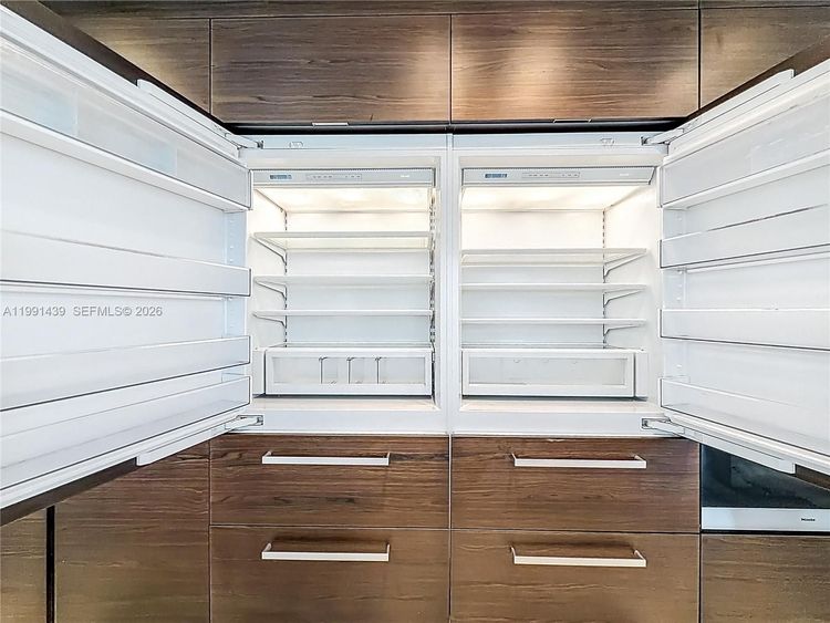 Regalia #5 image #33