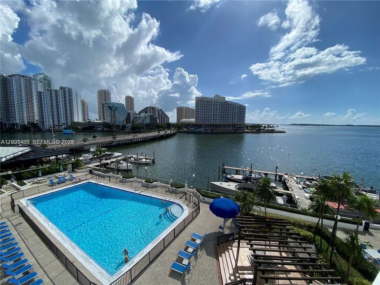 Four Ambassadors #531 image #26