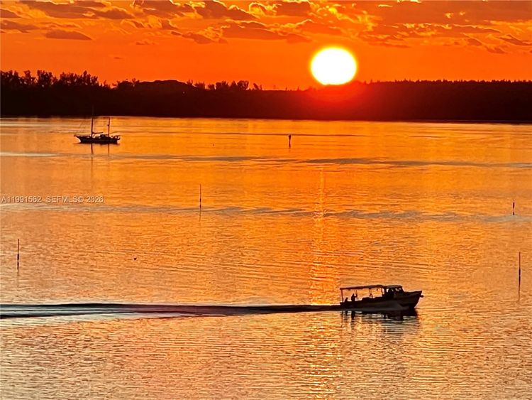 Bayshore Place #1003A image #51