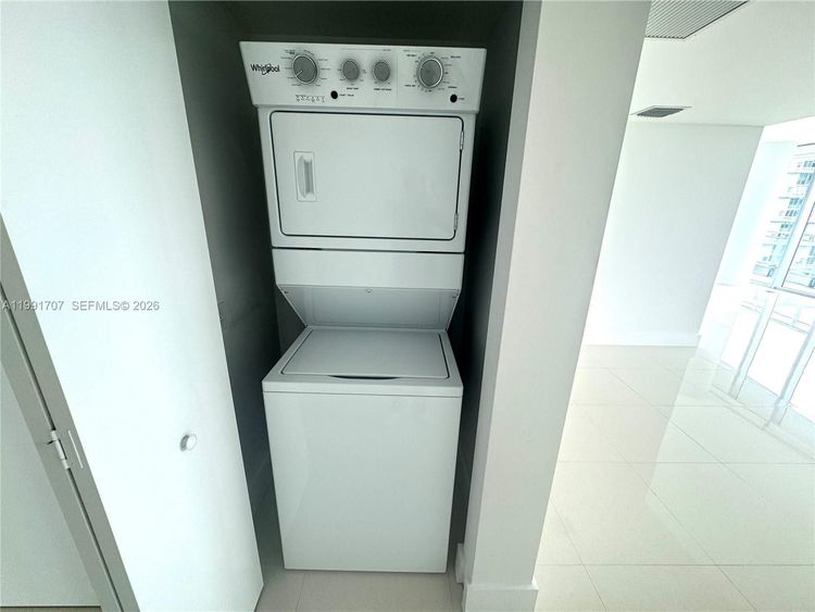 Mint #2905 image #23