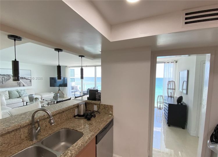 Parker Plaza Estates #821 image #14