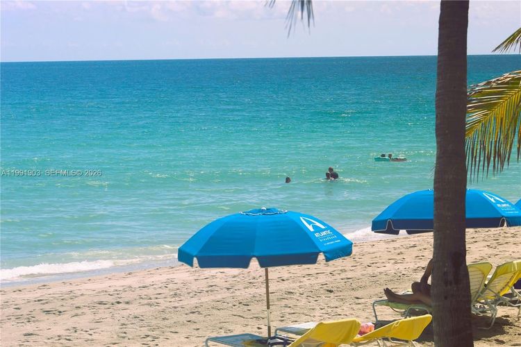 Parker Plaza Estates #821 image #42