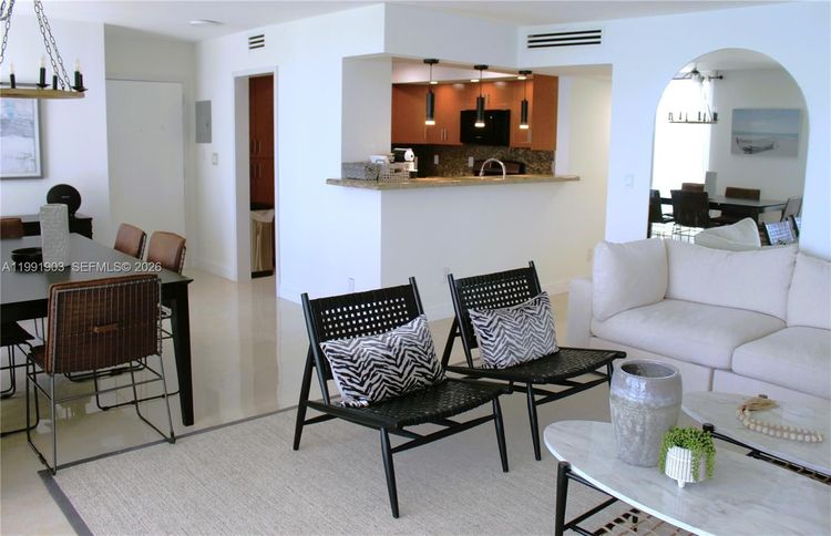 Parker Plaza Estates #821 image #9