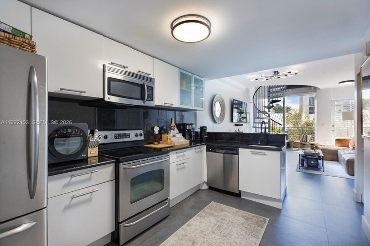 Lofts at Mayfair #311 image #8