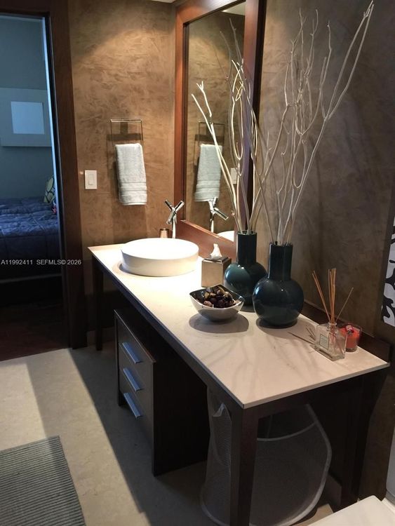 Icon Brickell I #5605 image #12