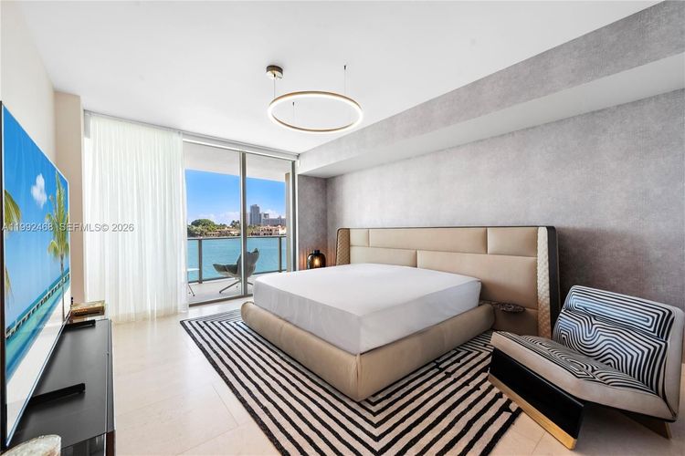 Onda Residences #303 image #17