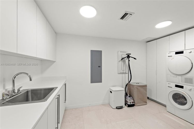 Onda Residences #303 image #33