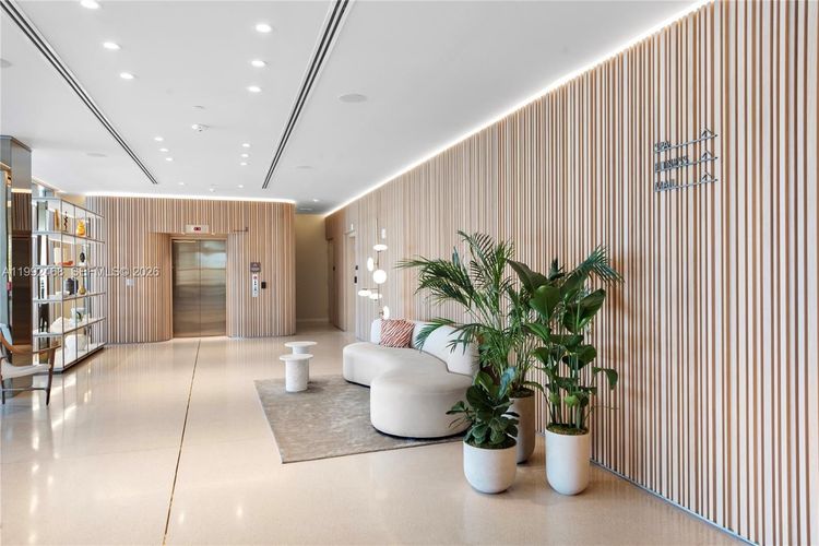 Onda Residences #303 image #41