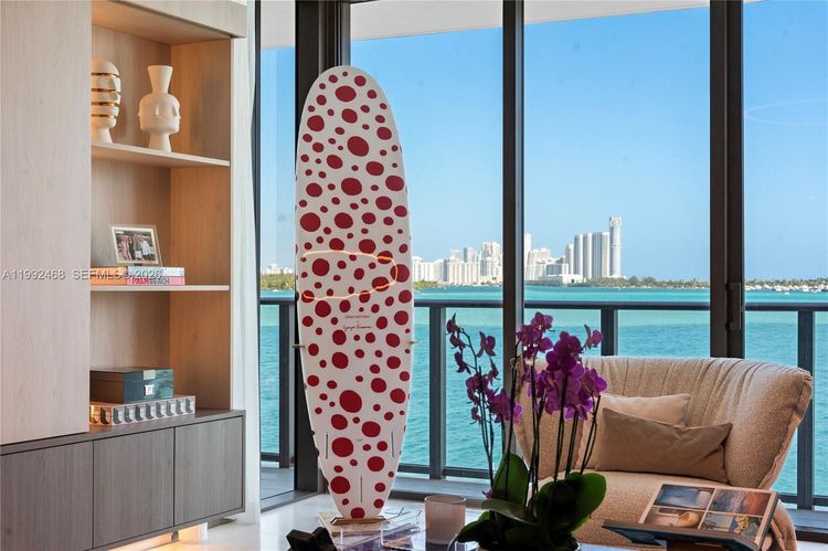 Onda Residences #303 image #6