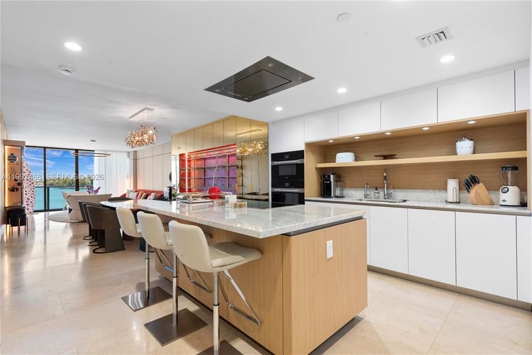 Onda Residences #303 image #9