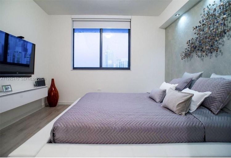 Nine at Mary Brickell Village #3208 image #6