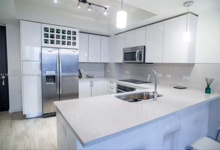 Nine at Mary Brickell Village #3208 image #7