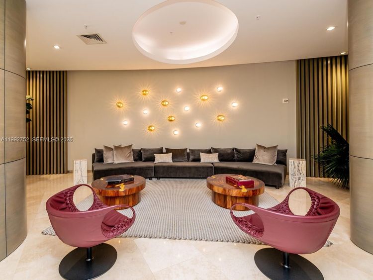 Harbour House #1107 image #26