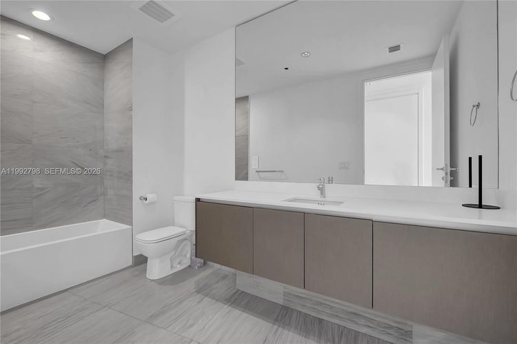 Echo Aventura #615 image #24