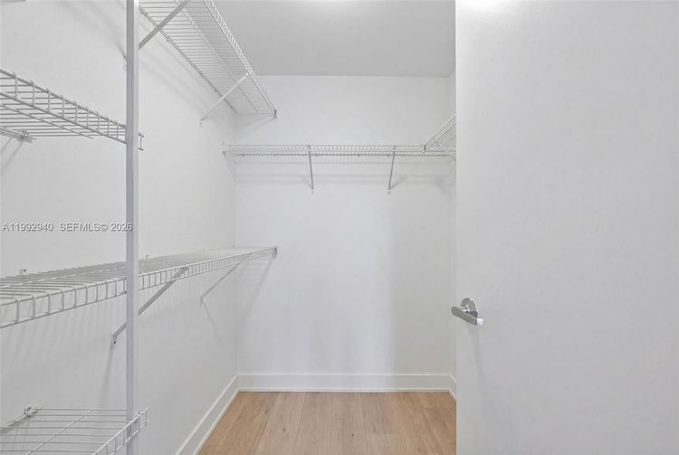 Avenue 1060 Brickell #2510 image #11