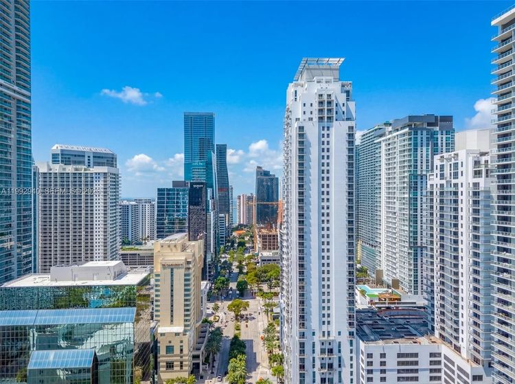 Avenue 1060 Brickell #2510 image #24