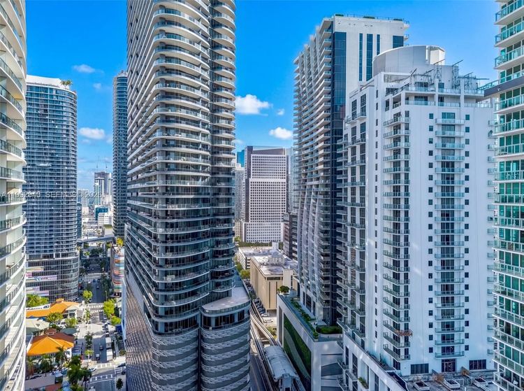 Avenue 1060 Brickell #2510 image #26