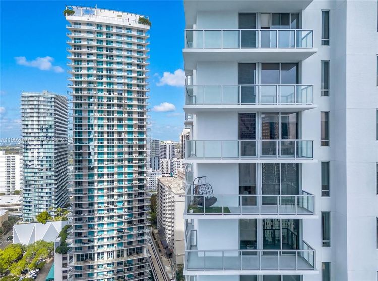 Avenue 1060 Brickell #2510 image #29