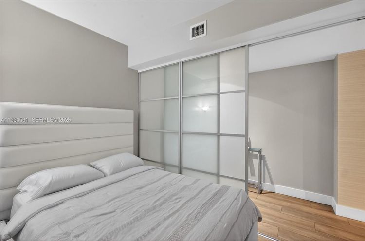 1010 Brickell #2611 image #17