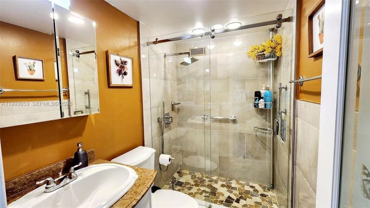 Sunrise Tower #6E image #16