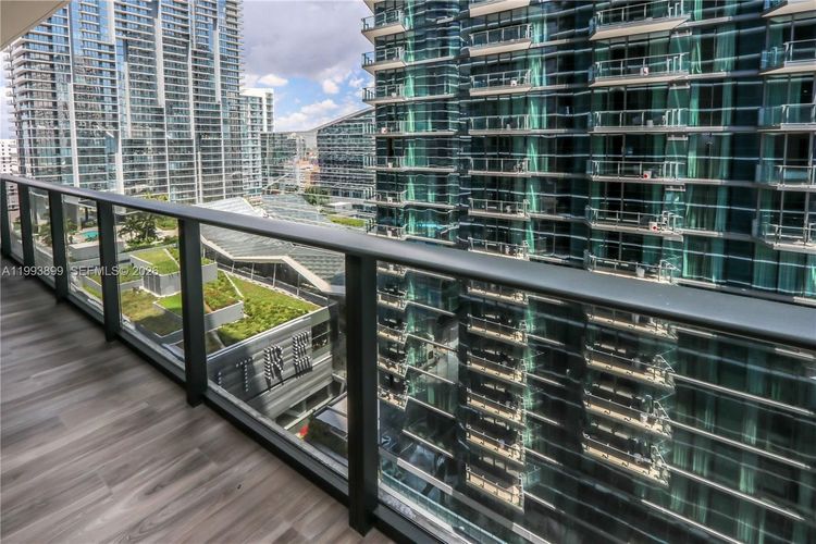 SLS Lux Brickell #3108 image #29