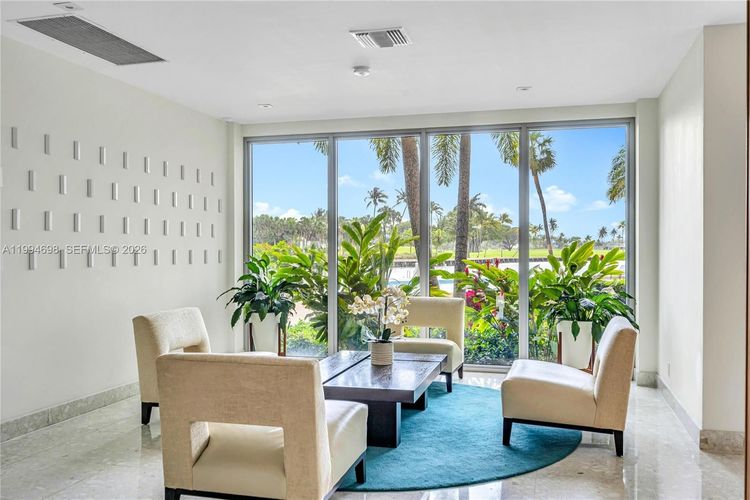 Blair House #3-C image #34