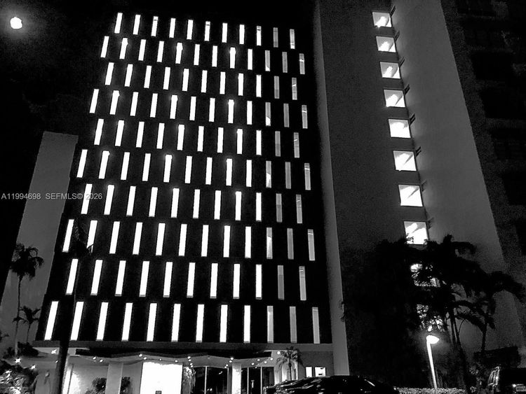 Blair House #3-C image #42