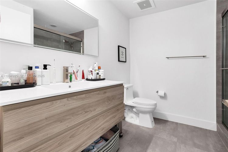 Uptown Marina Lofts #419 image #13