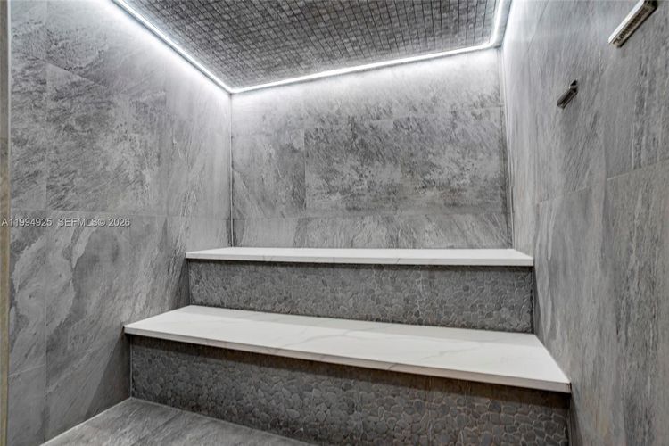 Uptown Marina Lofts #419 image #29