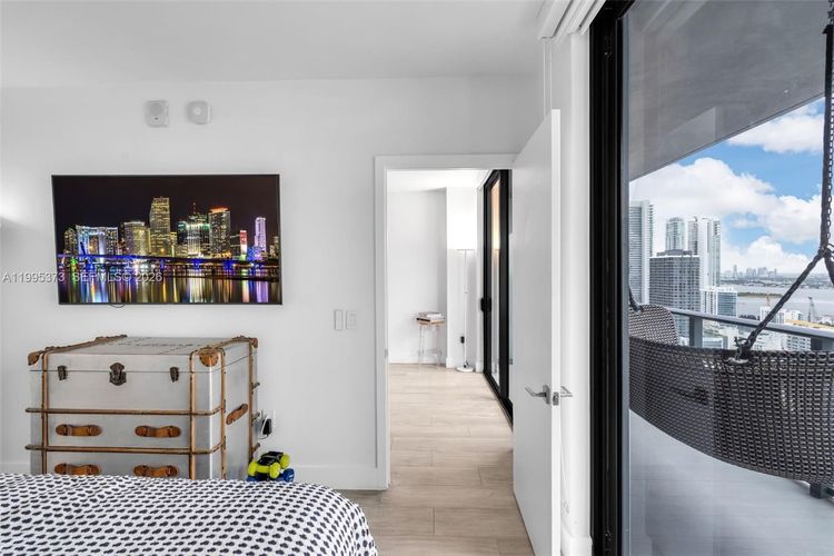 Hyde Midtown #3003 image #12