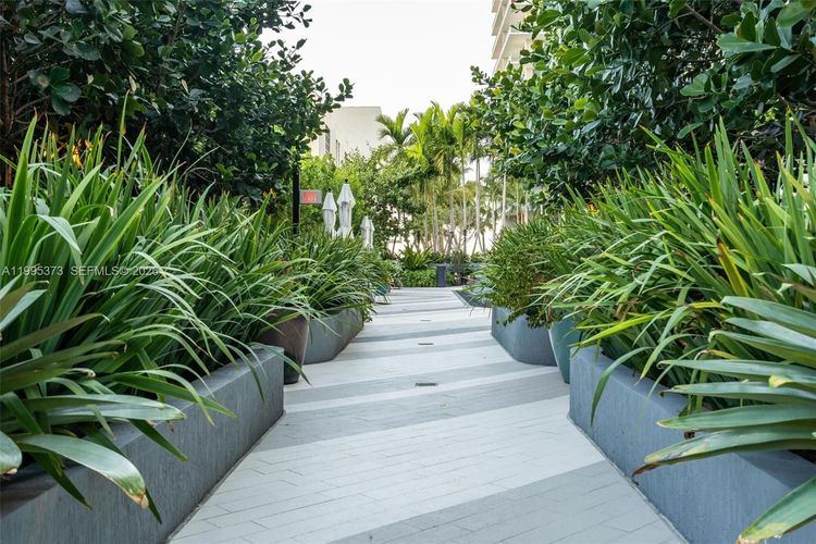 Hyde Midtown #3003 image #31