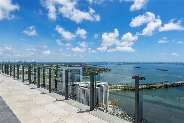 Paraiso Bayviews #1201 image #40