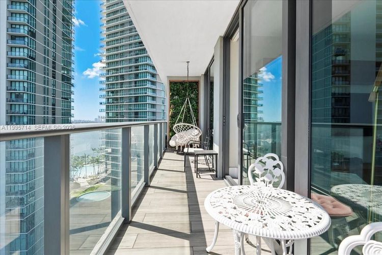 Paraiso Bayviews #1201 image #56