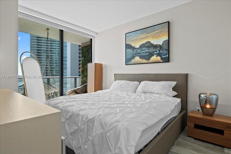 Paraiso Bayviews #1201 image #6