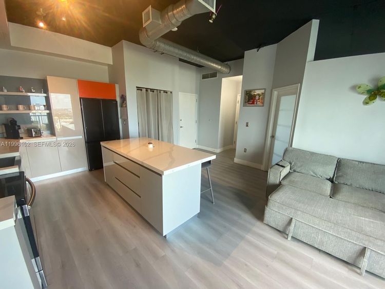 Neo Lofts #1608 image #10