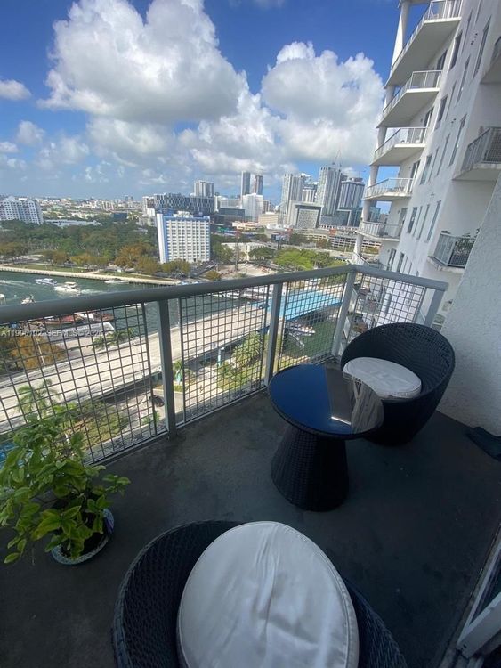 Neo Lofts #1608 image #14