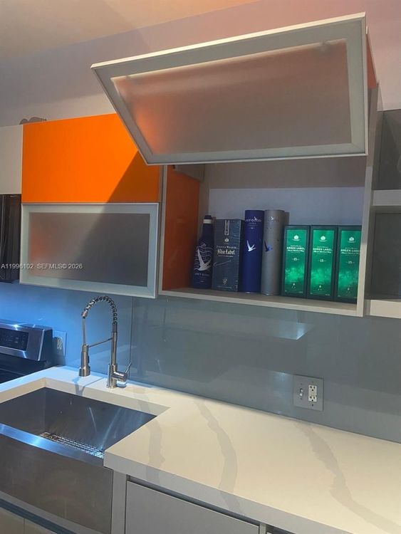 Neo Lofts #1608 image #6