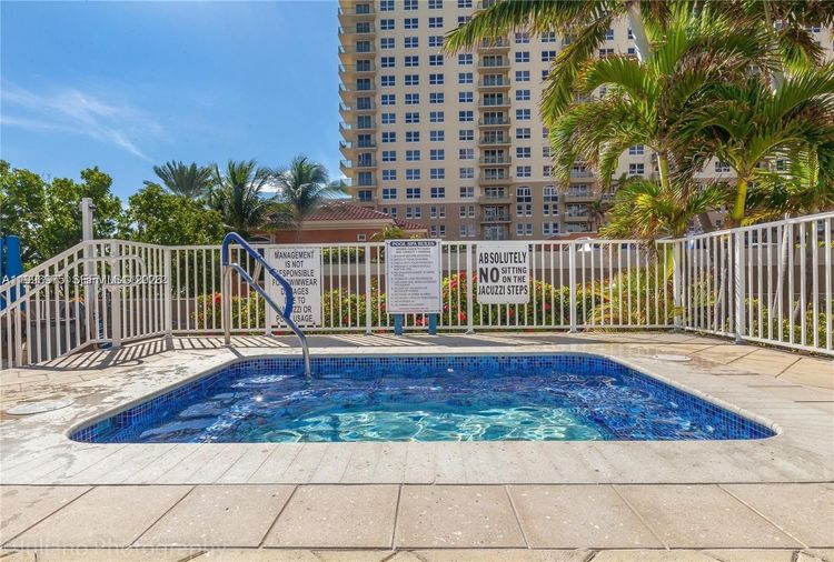 Parker Plaza Estates #515 image #27