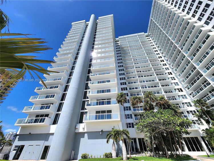 Parker Plaza Estates #515 image #36