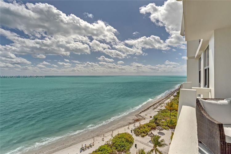 Towers of Key Biscayne #B807 image #15