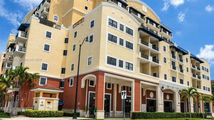 Colonnade at Dadeland #428 image #20