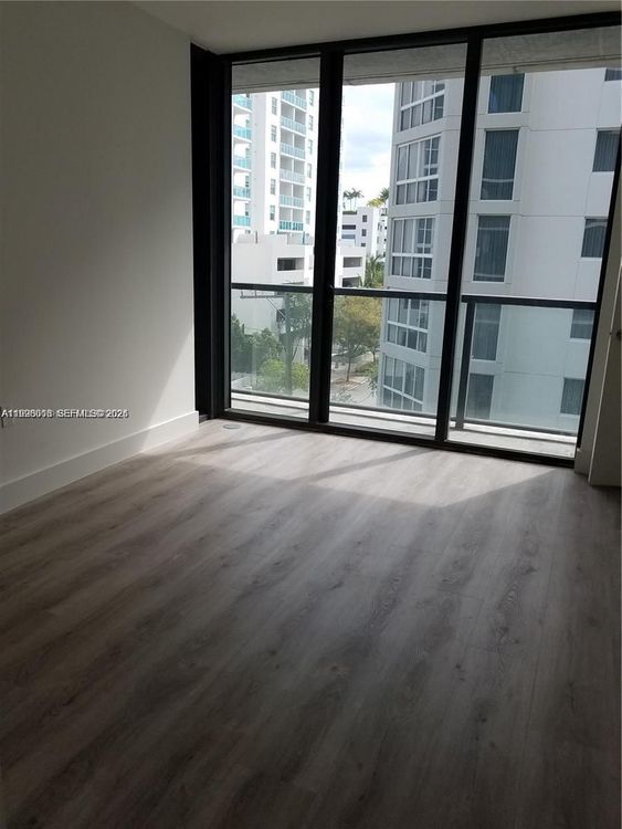 Cassa Brickell #606 image #6