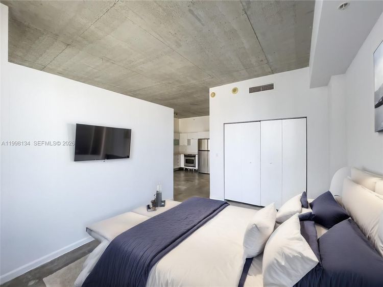 Loft Downtown II #2105 image #11