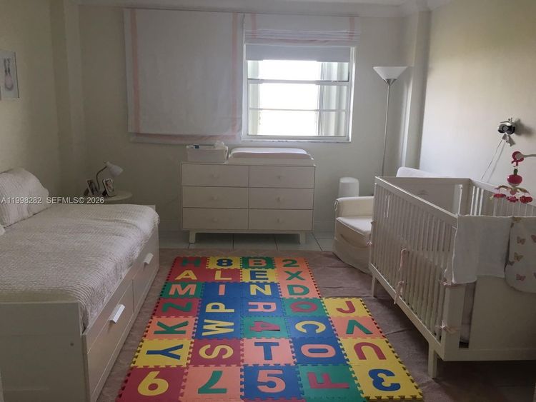 Commodore Club East #512 image #7