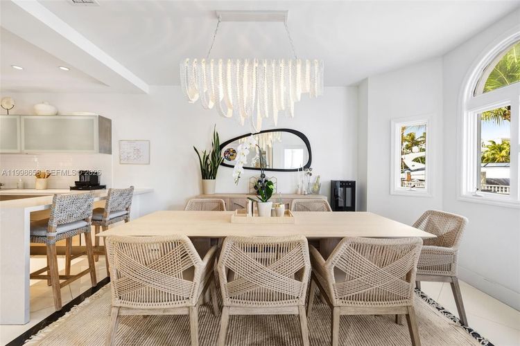Townhomes at Sunset Harbour #TH-102 image #18