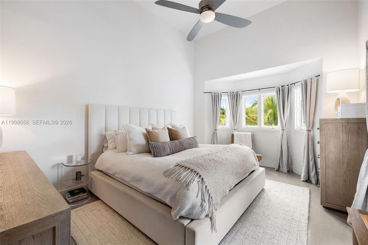 Townhomes at Sunset Harbour #TH-102 image #25