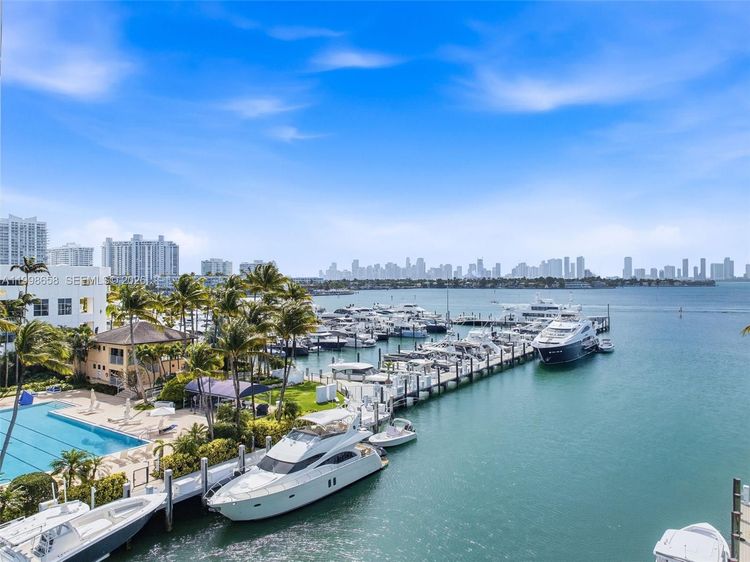 Townhomes at Sunset Harbour #TH-102 image #54